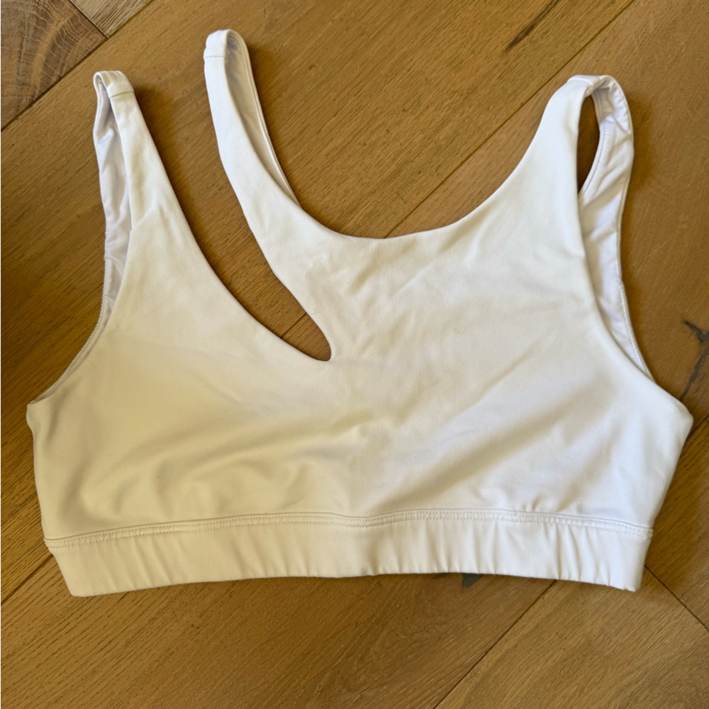 ALO Yoga White Split Sports Bra